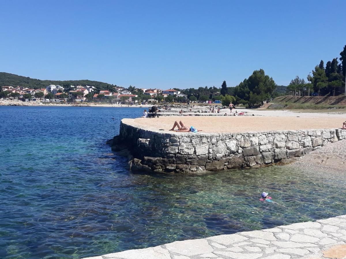 Mobile Home Lidano, Kamp Porton Biondi Rovinj Exterior photo
