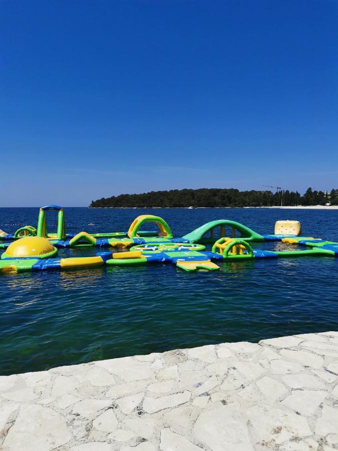 Mobile Home Lidano, Kamp Porton Biondi Rovinj Exterior photo